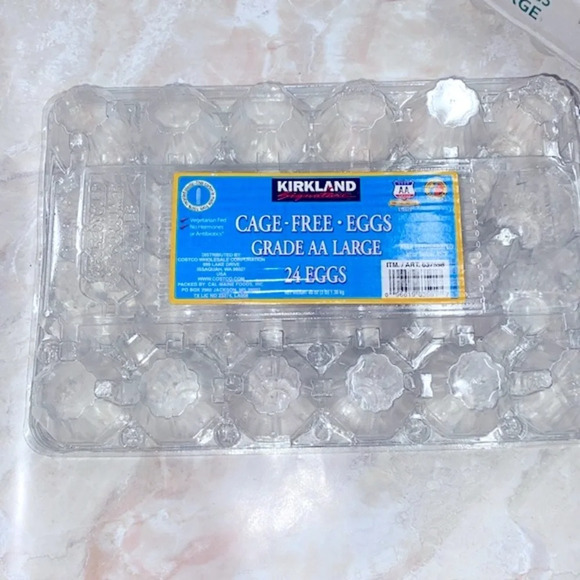 Empty egg cartons - Picture 5 of 5